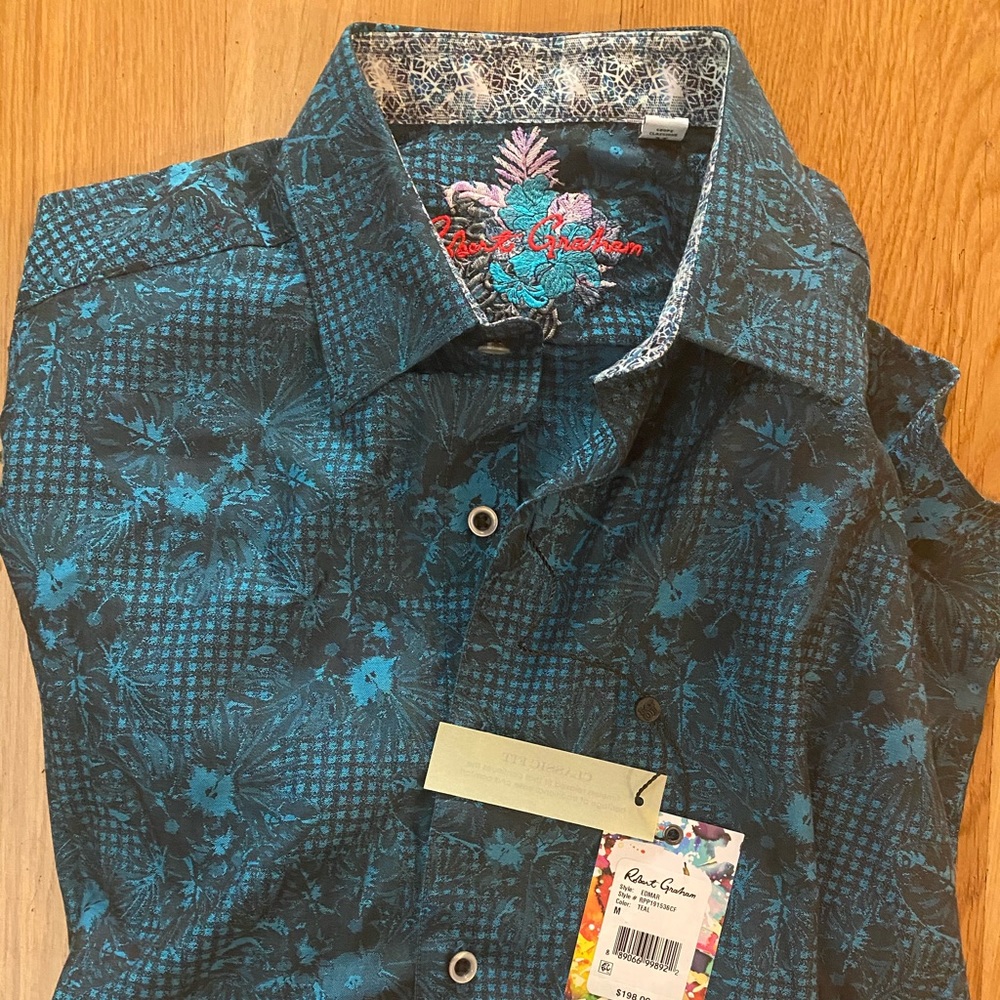 Long sleeve, men’s dress shirt